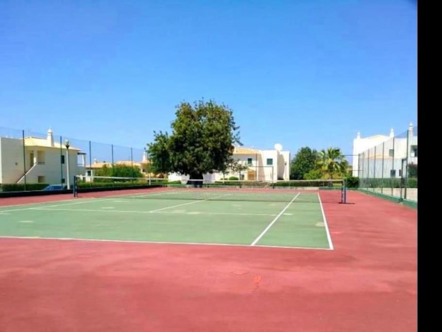 Lake Apartment - Pool And Sea View & Tennis Court & Bbq Pera Bagian luar foto