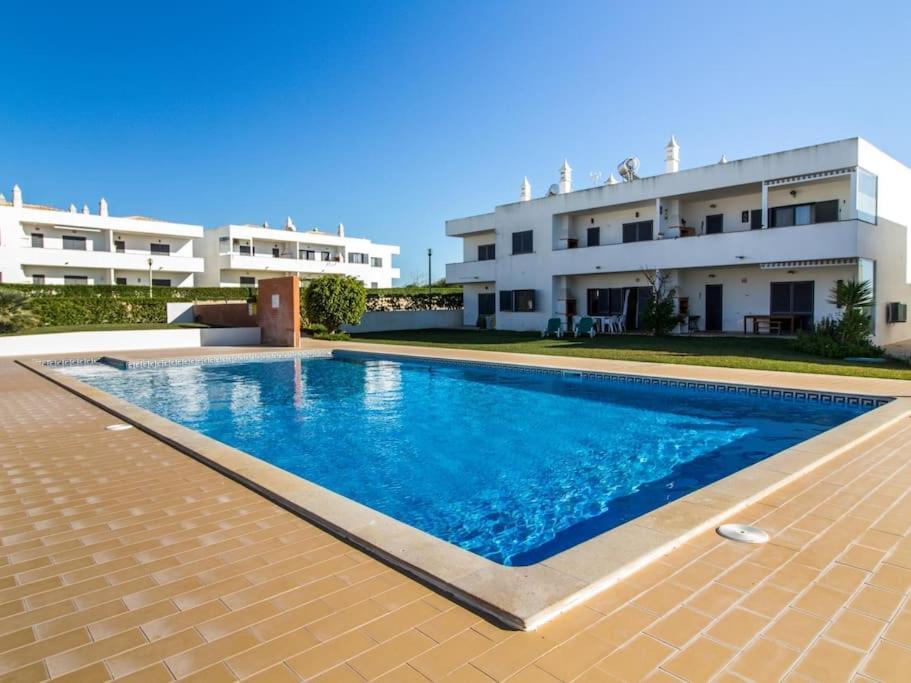 Lake Apartment - Pool And Sea View & Tennis Court & Bbq Pera Bagian luar foto